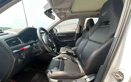 Skoda Kamiq I, 2021 год, 1 200 000 рублей, 9 фотография