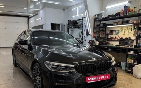 BMW 5 серия, 2019 год, 3 850 000 рублей, 2 фотография