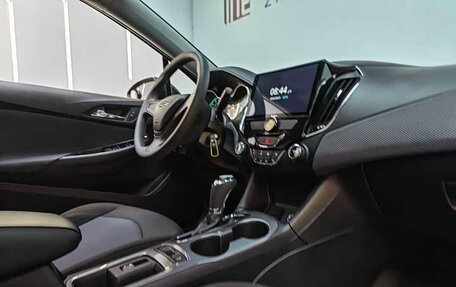 Chevrolet Cruze II, 2018 год, 1 235 000 рублей, 7 фотография