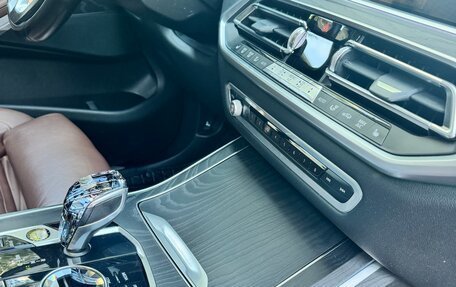 BMW X7, 2019 год, 7 100 000 рублей, 16 фотография