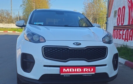 KIA Sportage IV рестайлинг, 2017 год, 1 670 000 рублей, 10 фотография