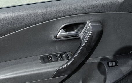 Volkswagen Polo VI (EU Market), 2015 год, 574 100 рублей, 13 фотография