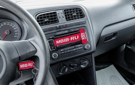 Volkswagen Polo VI (EU Market), 2015 год, 574 100 рублей, 15 фотография