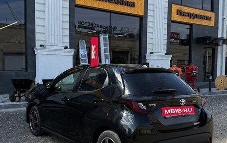 Toyota Yaris, 2020 год, 1 100 000 рублей, 4 фотография