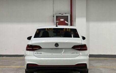 Volkswagen Lavida, 2022 год, 1 400 000 рублей, 5 фотография
