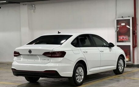 Volkswagen Lavida, 2022 год, 1 400 000 рублей, 6 фотография