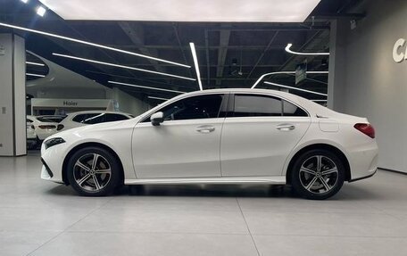 Mercedes-Benz A-Класс, 2025 год, 2 650 000 рублей, 4 фотография