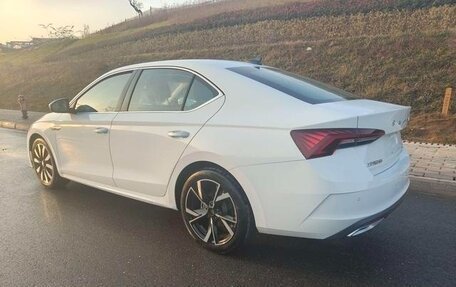 Skoda Octavia IV, 2025 год, 2 350 000 рублей, 4 фотография