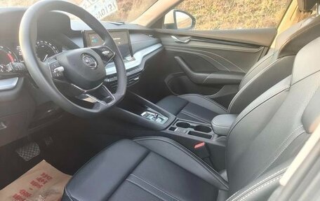 Skoda Octavia IV, 2025 год, 2 350 000 рублей, 8 фотография