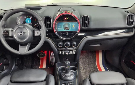 MINI Countryman II (F60), 2023 год, 2 400 000 рублей, 6 фотография