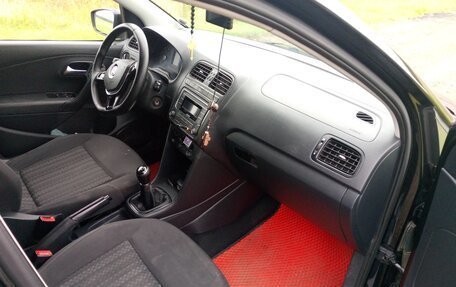 Volkswagen Polo VI (EU Market), 2016 год, 750 000 рублей, 4 фотография