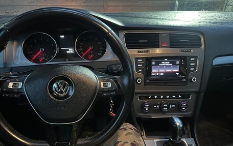 Volkswagen Golf VII, 2013 год, 850 000 рублей, 3 фотография