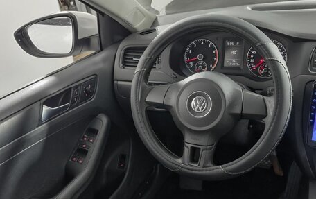 Volkswagen Jetta VI, 2014 год, 815 000 рублей, 15 фотография