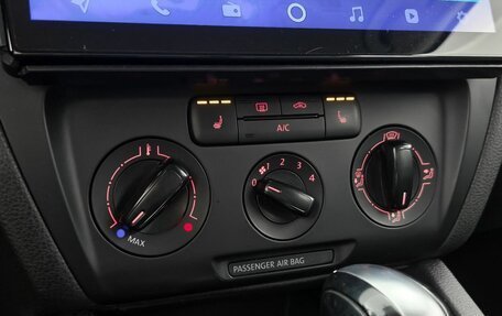 Volkswagen Jetta VI, 2014 год, 815 000 рублей, 18 фотография