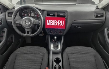 Volkswagen Jetta VI, 2014 год, 815 000 рублей, 13 фотография