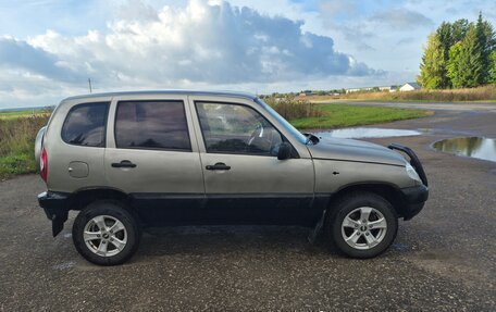 Chevrolet Niva I рестайлинг, 2007 год, 250 000 рублей, 2 фотография