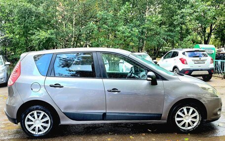 Renault Scenic III, 2010 год, 550 000 рублей, 4 фотография