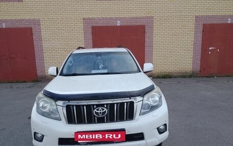 Toyota Land Cruiser Prado 150 рестайлинг 2, 2011 год, 3 500 000 рублей, 6 фотография