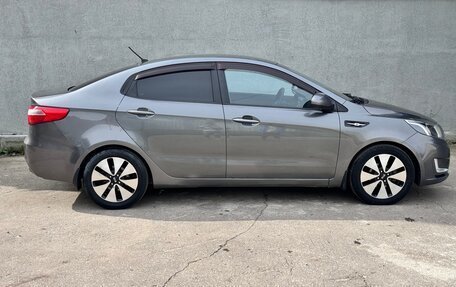 KIA Rio III рестайлинг, 2013 год, 750 000 рублей, 2 фотография
