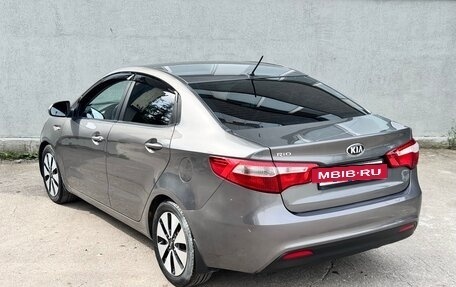 KIA Rio III рестайлинг, 2013 год, 750 000 рублей, 5 фотография