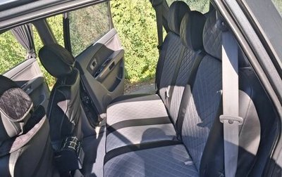KIA Carens I (RS), 2004 год, 600 000 рублей, 1 фотография