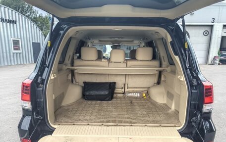 Toyota Land Cruiser 200, 2016 год, 5 500 000 рублей, 6 фотография