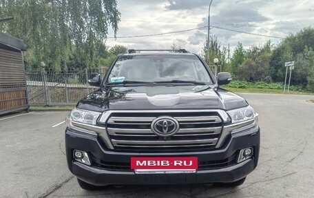 Toyota Land Cruiser 200, 2016 год, 5 500 000 рублей, 12 фотография