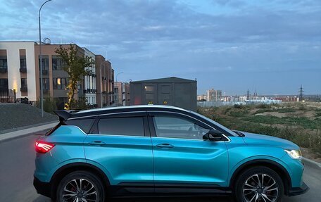 Geely Coolray I, 2023 год, 1 630 000 рублей, 4 фотография