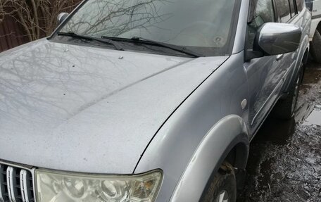 Mitsubishi Pajero Sport II рестайлинг, 2010 год, 2 000 000 рублей, 6 фотография