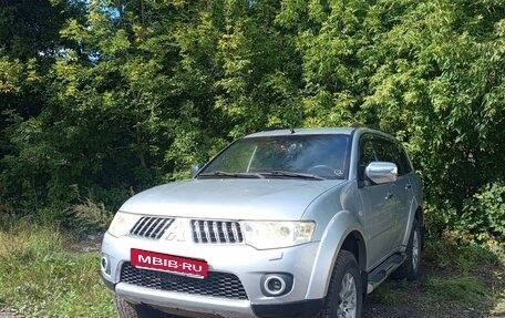 Mitsubishi Pajero Sport II рестайлинг, 2010 год, 2 000 000 рублей, 2 фотография