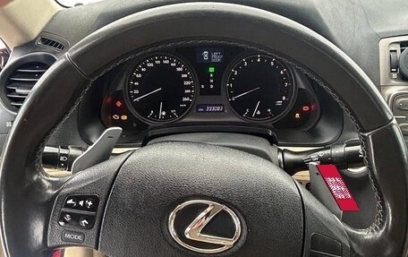 Lexus IS II рестайлинг 2, 2006 год, 800 000 рублей, 9 фотография