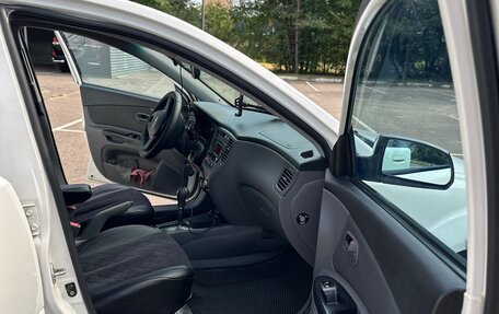 KIA Rio II, 2011 год, 650 000 рублей, 13 фотография