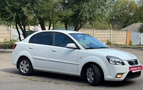 KIA Rio II, 2011 год, 650 000 рублей, 7 фотография