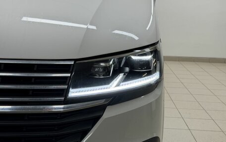 Volkswagen Multivan T6 рестайлинг, 2020 год, 6 400 000 рублей, 8 фотография