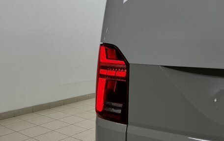 Volkswagen Multivan T6 рестайлинг, 2020 год, 6 400 000 рублей, 10 фотография