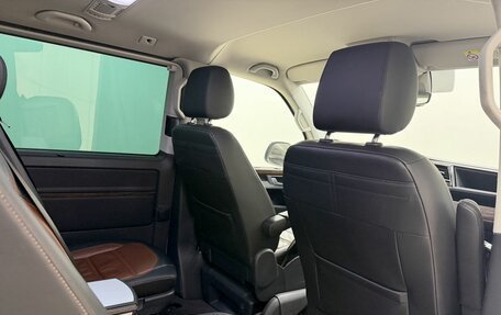 Volkswagen Multivan T6 рестайлинг, 2020 год, 6 400 000 рублей, 13 фотография