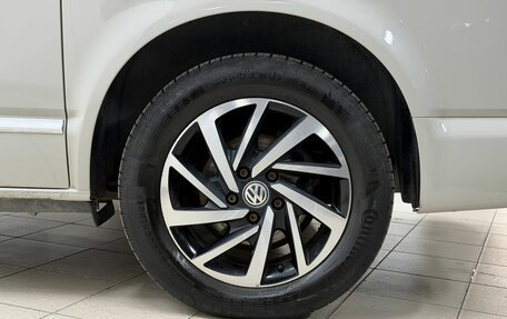 Volkswagen Multivan T6 рестайлинг, 2020 год, 6 400 000 рублей, 20 фотография