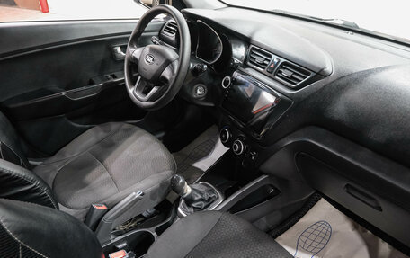 KIA Rio III рестайлинг, 2013 год, 799 000 рублей, 17 фотография