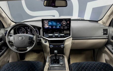 Toyota Land Cruiser 200, 2013 год, 4 400 000 рублей, 8 фотография