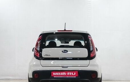 KIA Soul II рестайлинг, 2017 год, 1 349 000 рублей, 6 фотография