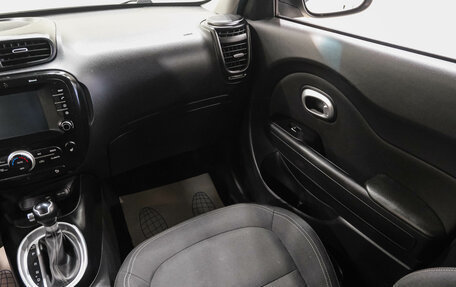 KIA Soul II рестайлинг, 2017 год, 1 349 000 рублей, 17 фотография