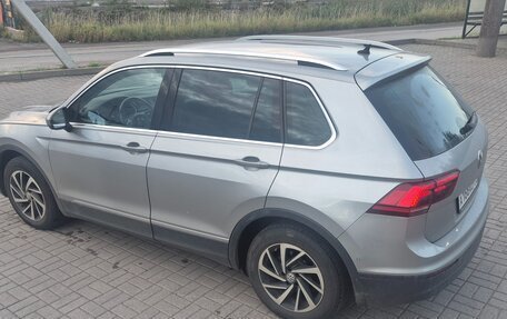 Volkswagen Tiguan II, 2018 год, 1 950 000 рублей, 10 фотография