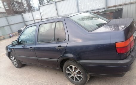 Volkswagen Vento, 1993 год, 105 000 рублей, 4 фотография