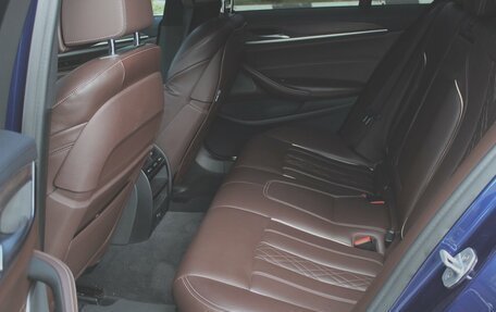 BMW 5 серия, 2018 год, 3 880 000 рублей, 11 фотография