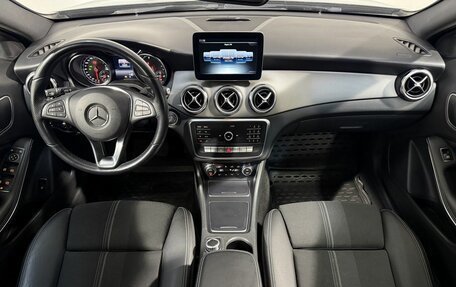 Mercedes-Benz GLA, 2019 год, 2 499 800 рублей, 9 фотография