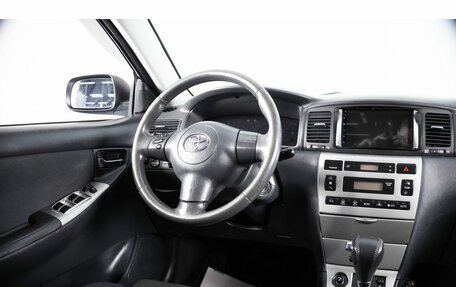 Toyota Corolla, 2005 год, 499 000 рублей, 11 фотография