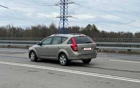 KIA cee'd I рестайлинг, 2010 год, 499 999 рублей, 3 фотография