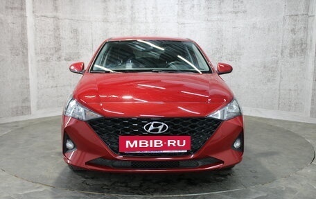 Hyundai Solaris II рестайлинг, 2020 год, 1 584 000 рублей, 2 фотография