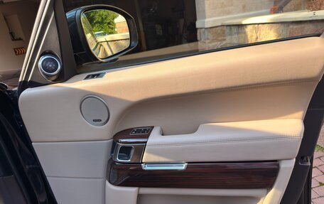 Land Rover Range Rover IV рестайлинг, 2013 год, 3 499 000 рублей, 18 фотография