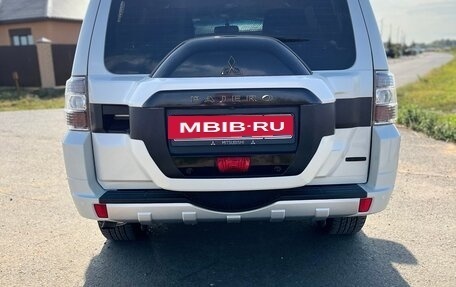 Mitsubishi Pajero IV, 2019 год, 3 400 000 рублей, 2 фотография